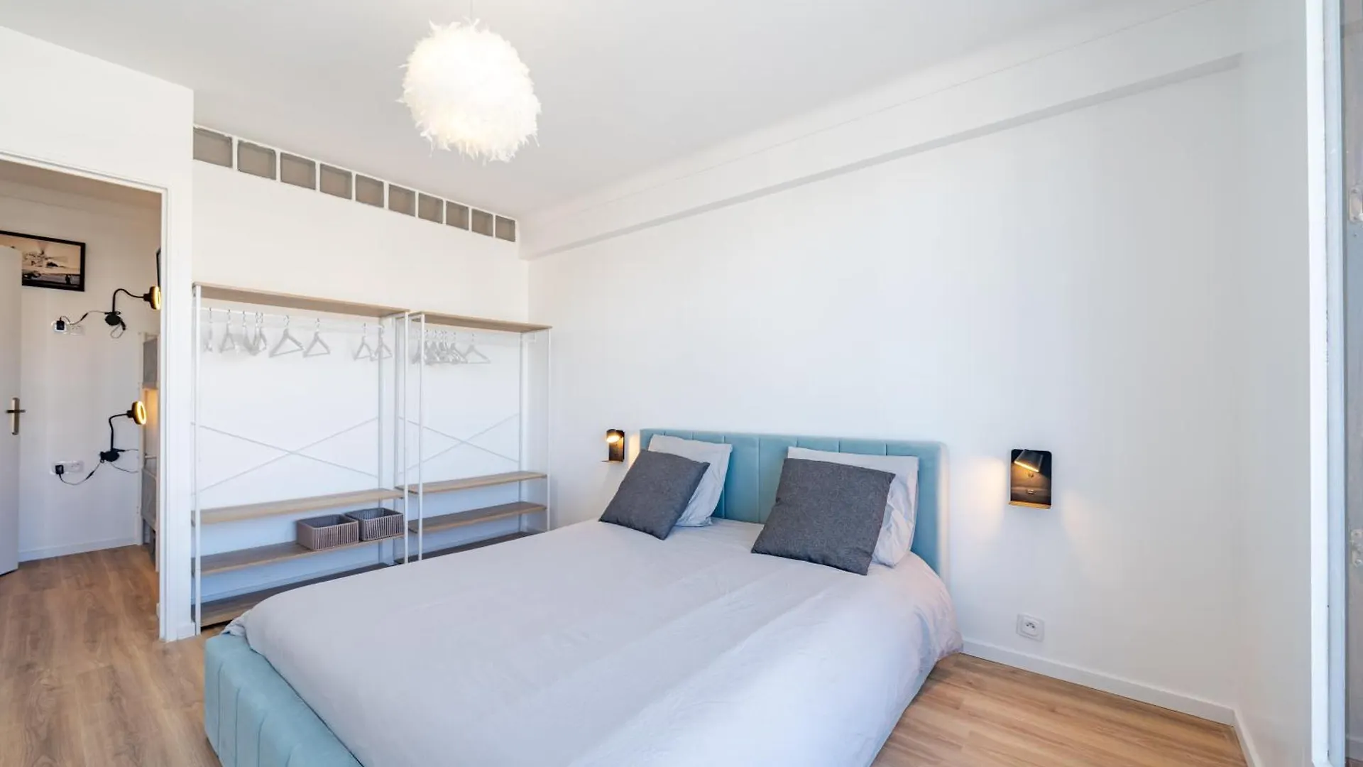 Apartment Appartement A 100M De La Plage, Climatise Cagnes-sur-Mer